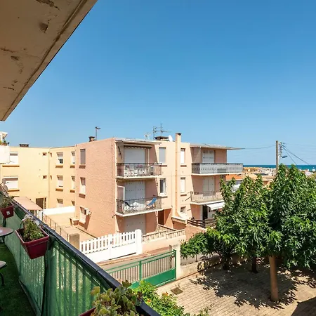 Pres De La Plage, 2 Chambres, Balcon, Parking Prive, 5 Pers, Saint Pierre La - Fr-1-229d-137