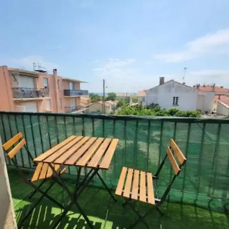 Pres De La Plage, 2 Chambres, Balcon, Parking Prive, 5 Pers, Saint Pierre La - Fr-1-229d-137 Fleury (Aude)